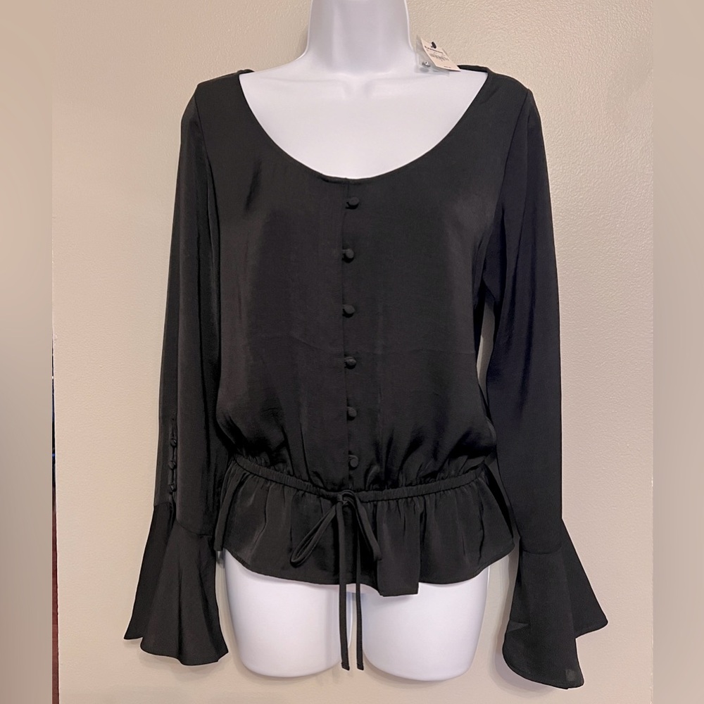 EXPRESS NEW with tags, elegant black blouse, size small